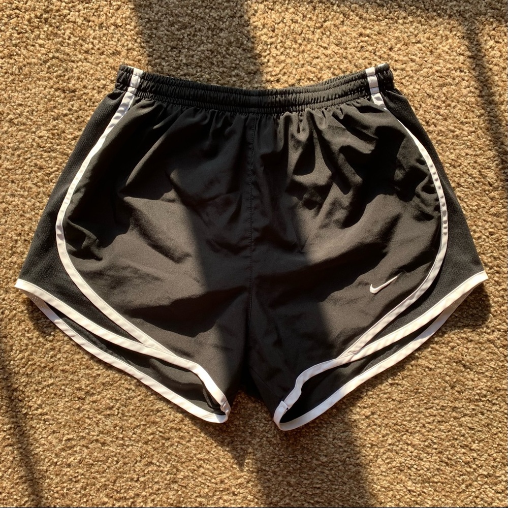 Nike Women’s Tempo Running Shorts